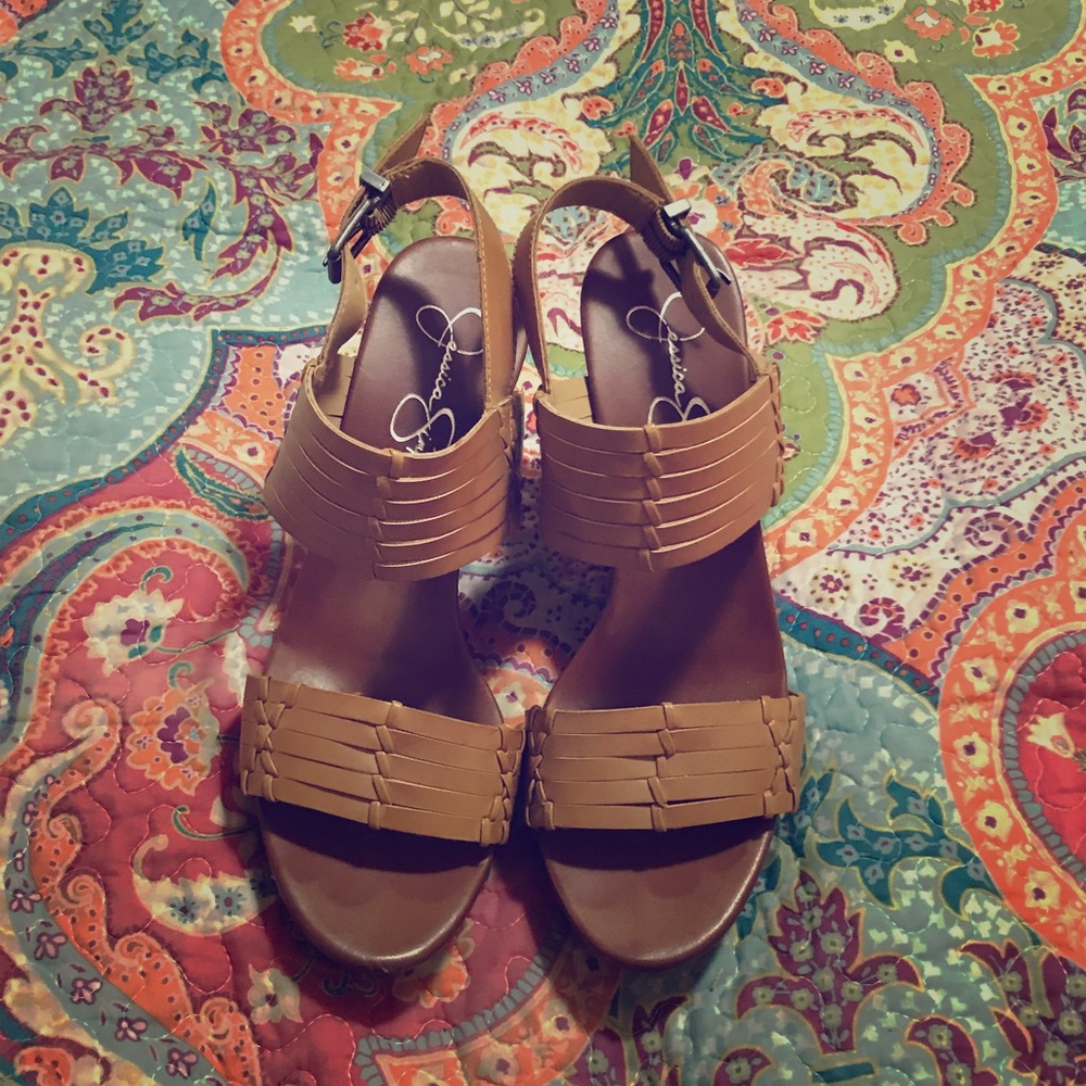 Jessica Simpson tan wedges
